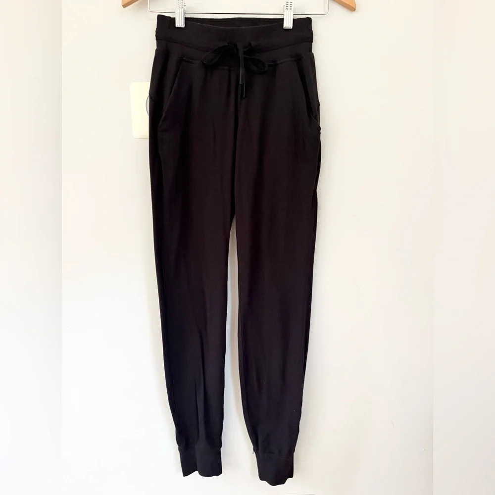 Lululemon Ready To Rulu Jogger Pant | Size 2